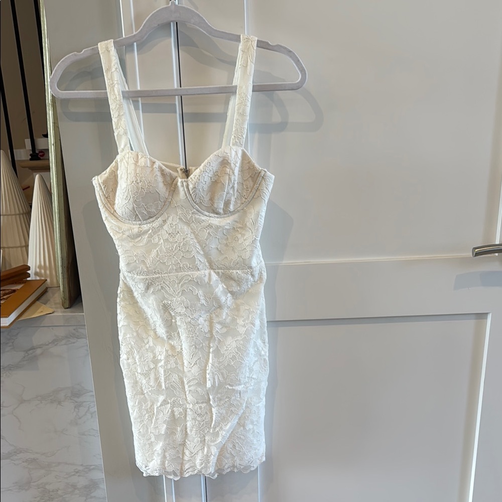 Women's White Lace Dress